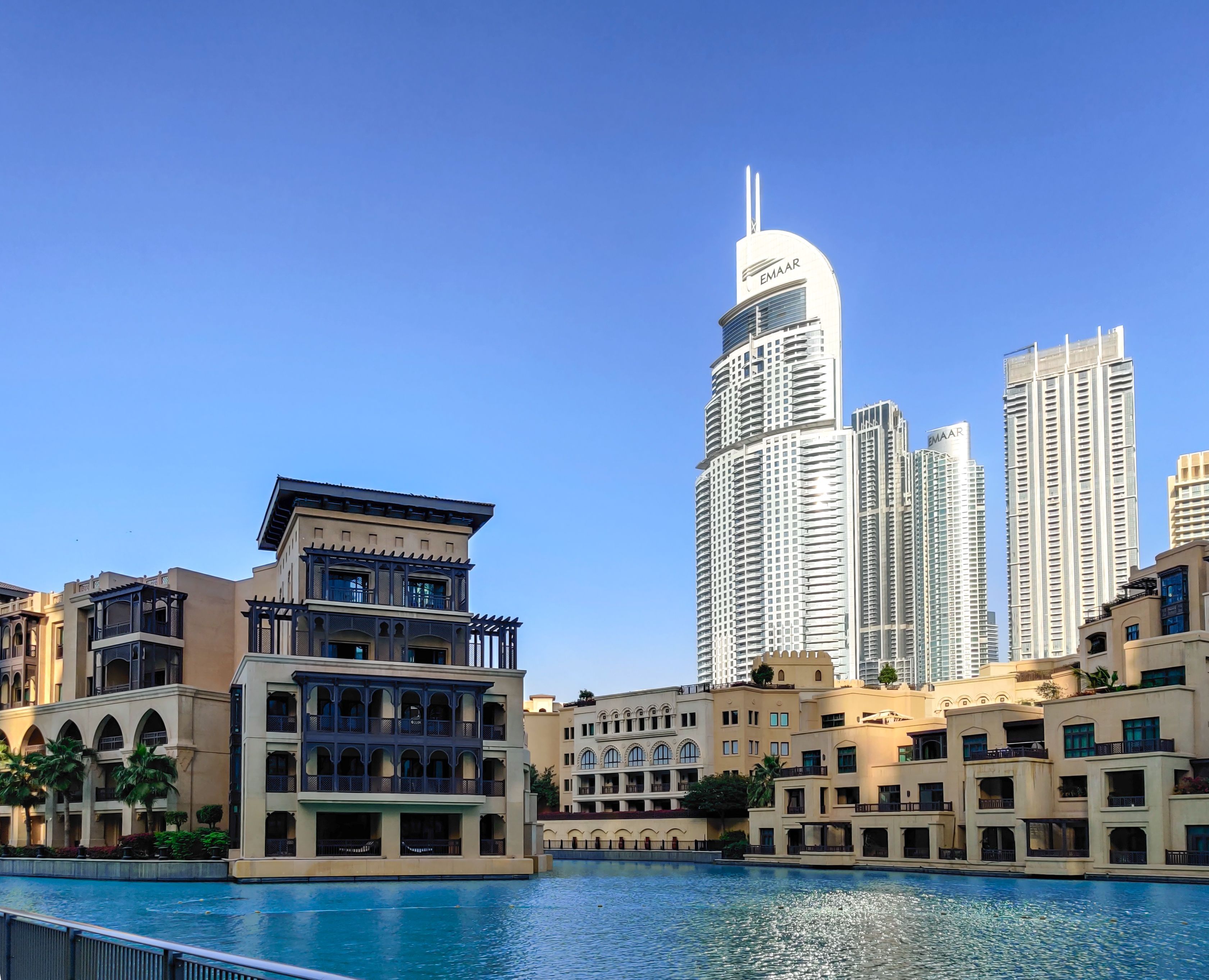 Dubai Property Guide: Residential Options, Market Basics, and Real Estate Information