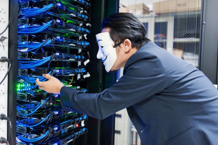 Cyber Threats Guide: Security Risks, Prevention Concepts, and Technology Insights