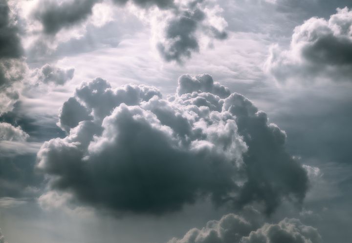 Artificial Cloud Systems Explained: Cloud Seeding Technology, Weather Modification, and Atmospheric Science Insights