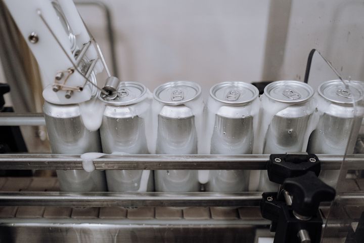 Soft Drink Manufacturing Machines Explained: Production Process, Equipment Types, and Beverage Industry Insights