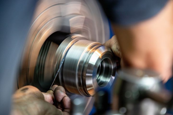 CNC Grinding Machines Explained: Types, Working Principles, Precision Manufacturing, and Industrial Technology Insights