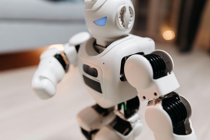 Best Home Security Robots: AI Monitoring, Automation, and Smart Home Security Insights