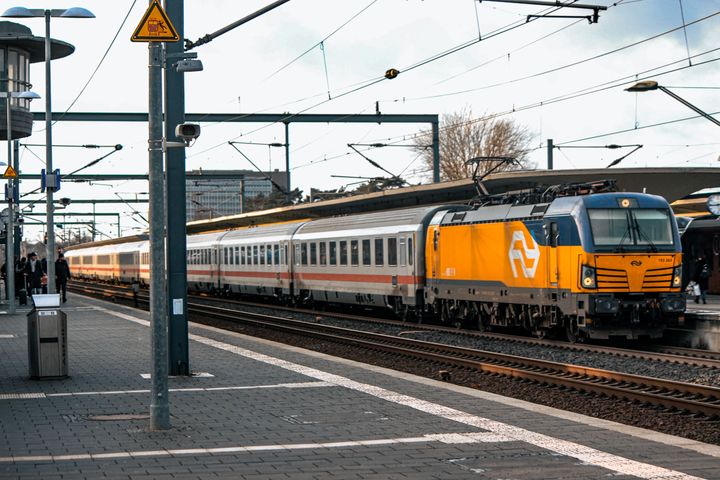 Railway Monitoring Systems Explained: Live Train Tracking, GPS Devices, and Passenger Information