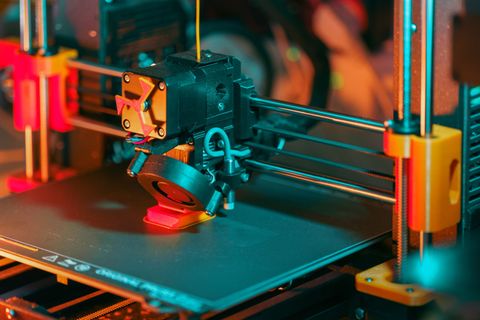 Best 3D Printing Machines for Production in 2025: Manufacturing Technologies, Features, and Industry Insights